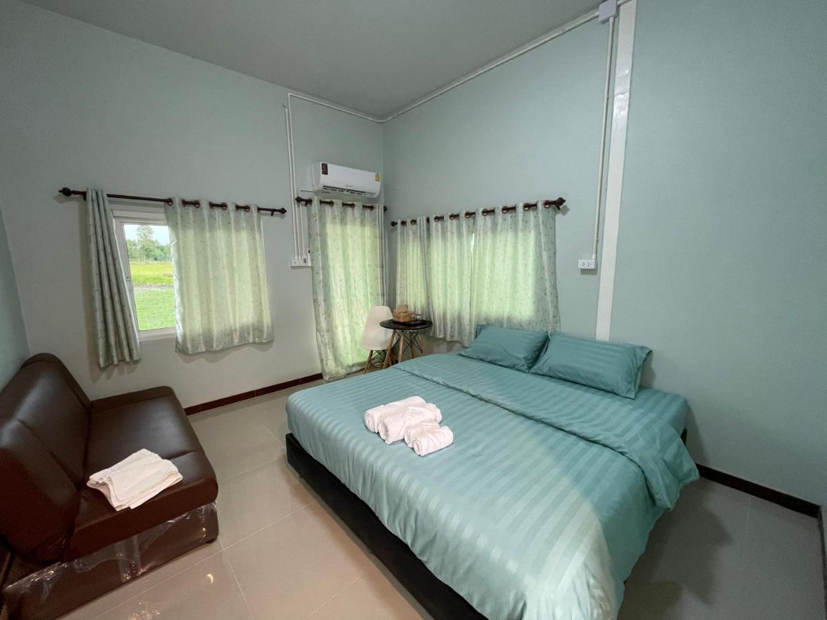 Srihome ยายศรีโฮมแอนแคมป์ปิ้ง Ban Don Tum Ngoại thất bức ảnh