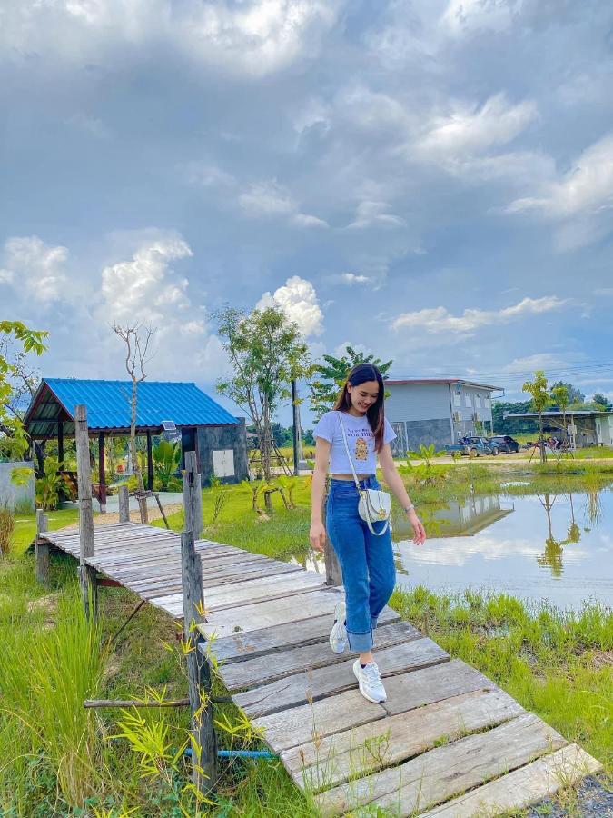 Srihome ยายศรีโฮมแอนแคมป์ปิ้ง Ban Don Tum Ngoại thất bức ảnh